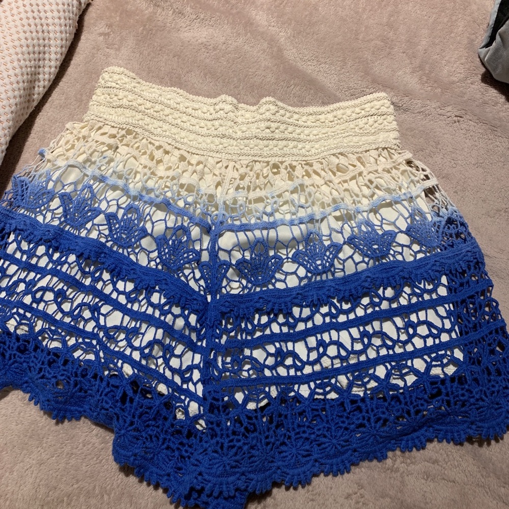 Flowy shorts